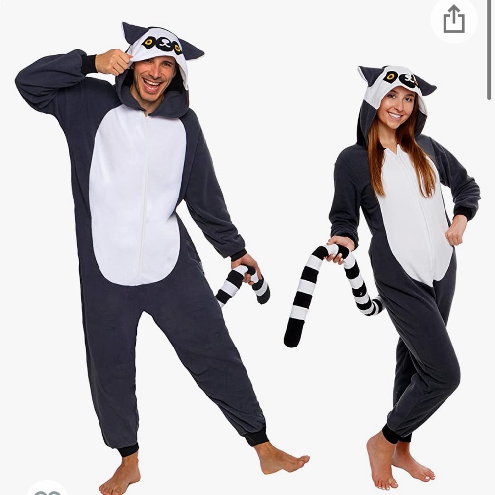 Adult small lemur costume for Halloween